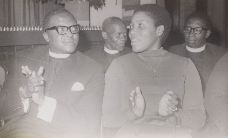 Desmond Tutu püspök
